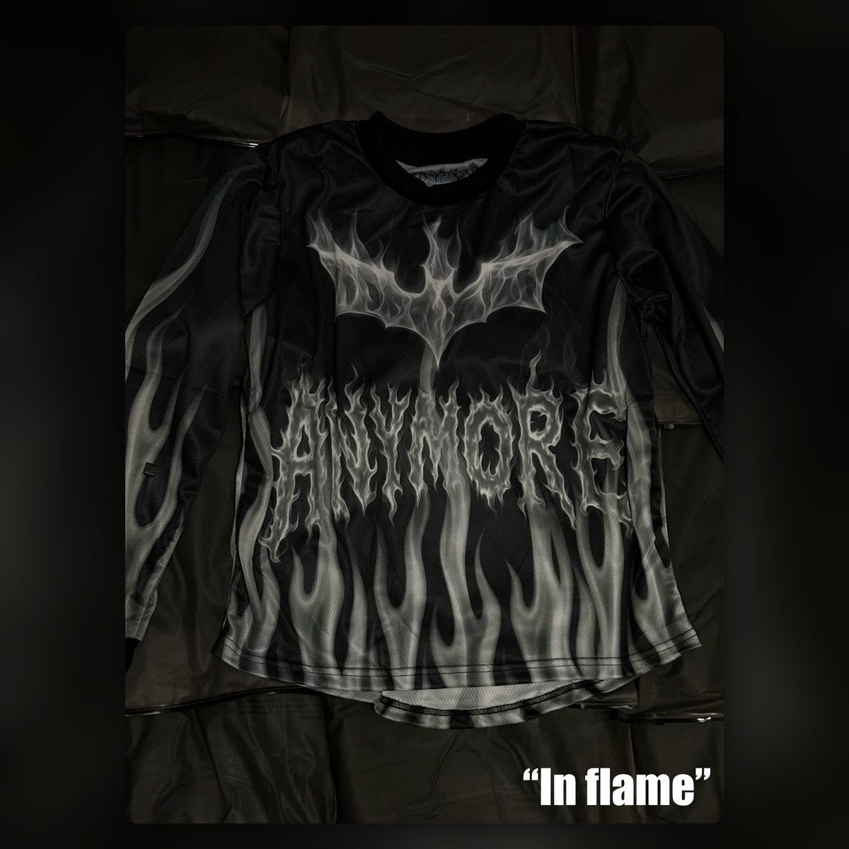 Jersey Anymore In Flame frente