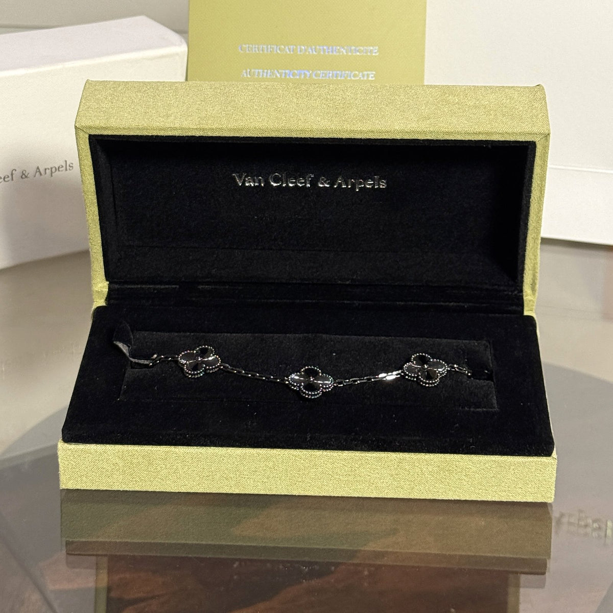 Pulsera Van Cleef – Ónix (plata)