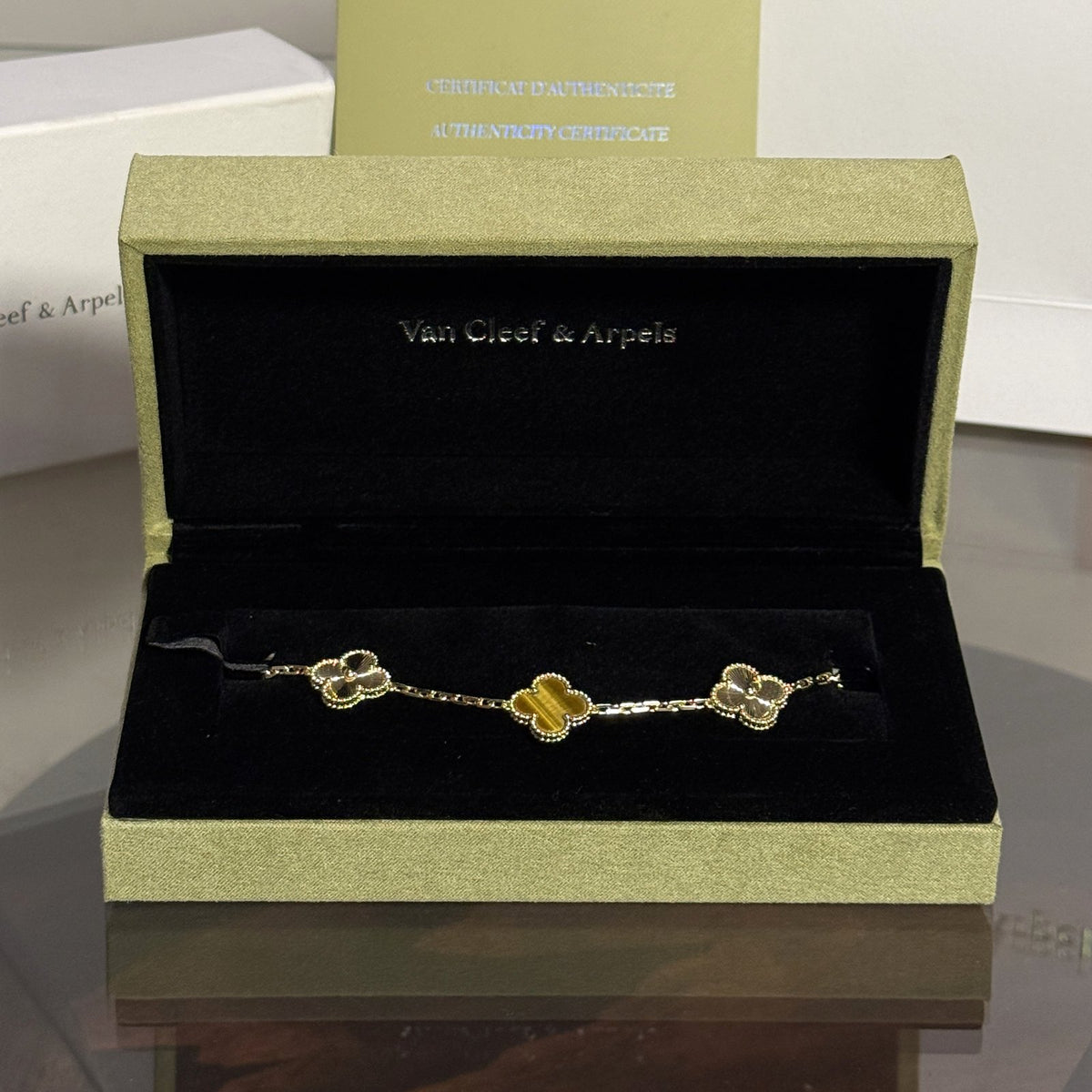 Pulsera Van Cleef – Oro y ojo de tigre