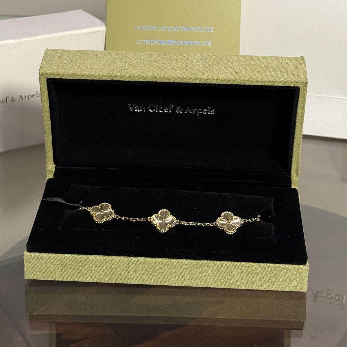 Pulsera Van Cleef – Oro